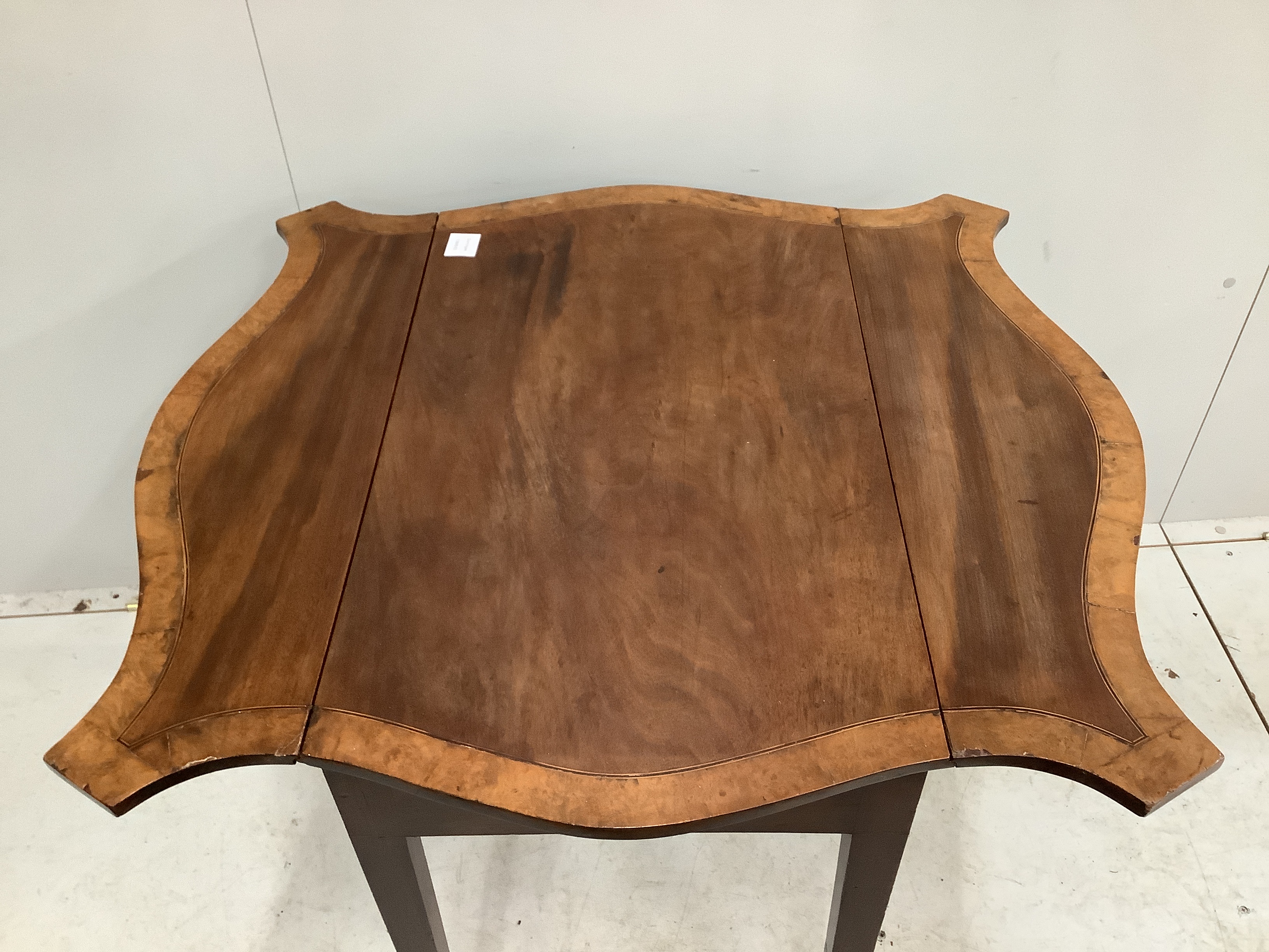 A George III and later banded mahogany serpentine Pembroke table, width 78cm, depth 45cm, height 69cm
